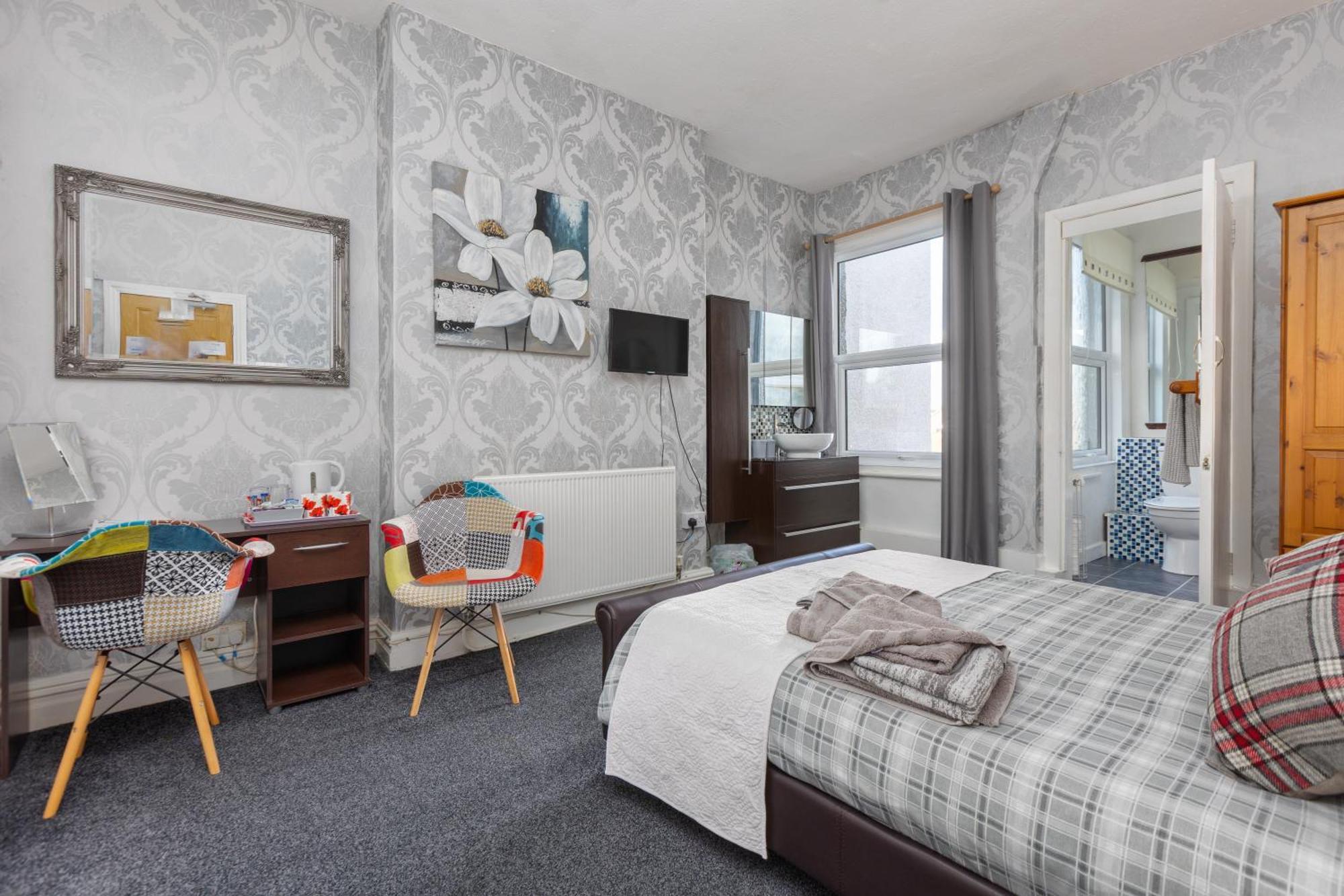 The Fairmile Bed and Breakfast Lytham St Annes Buitenkant foto