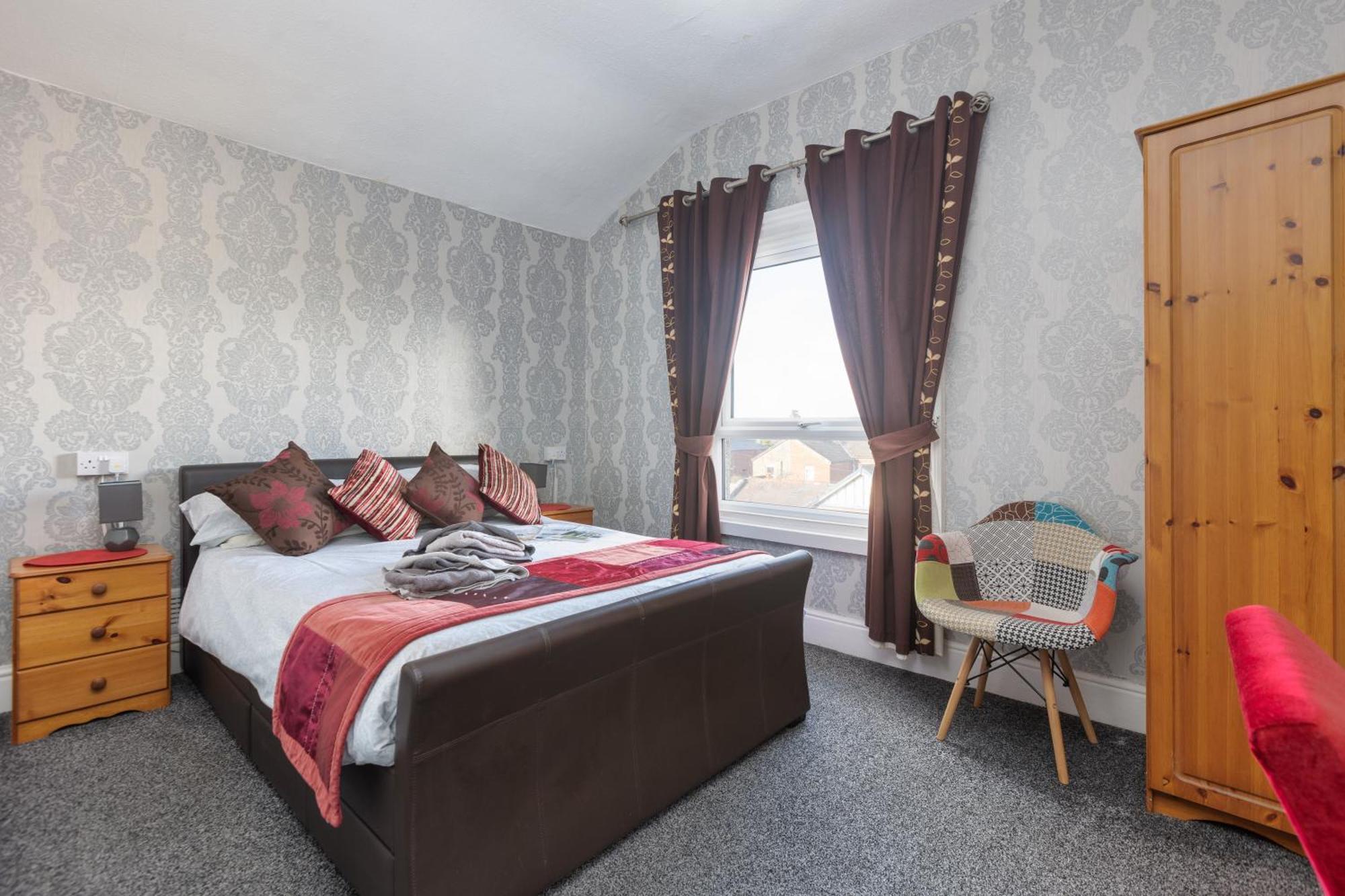 The Fairmile Bed and Breakfast Lytham St Annes Buitenkant foto