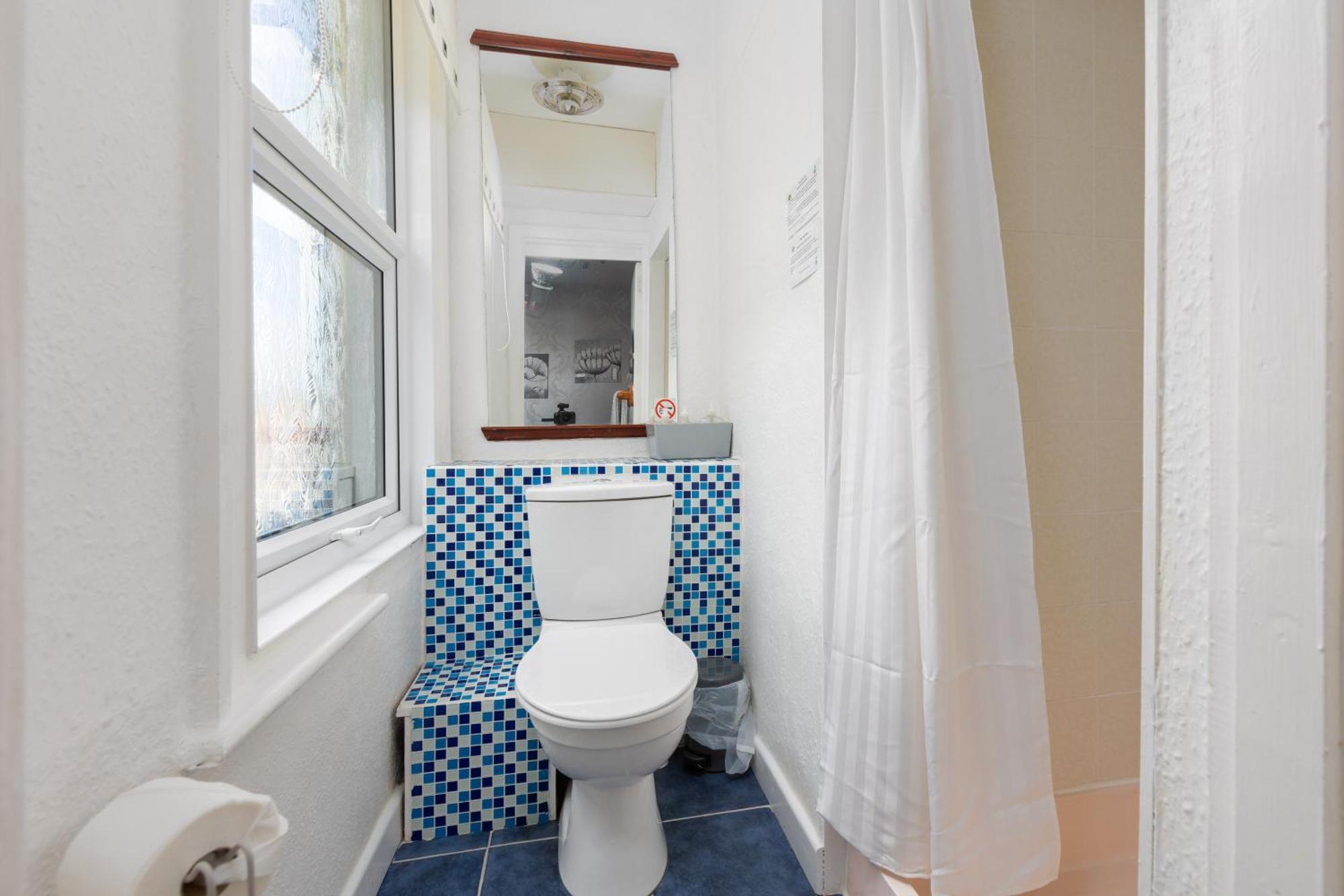 The Fairmile Bed and Breakfast Lytham St Annes Buitenkant foto