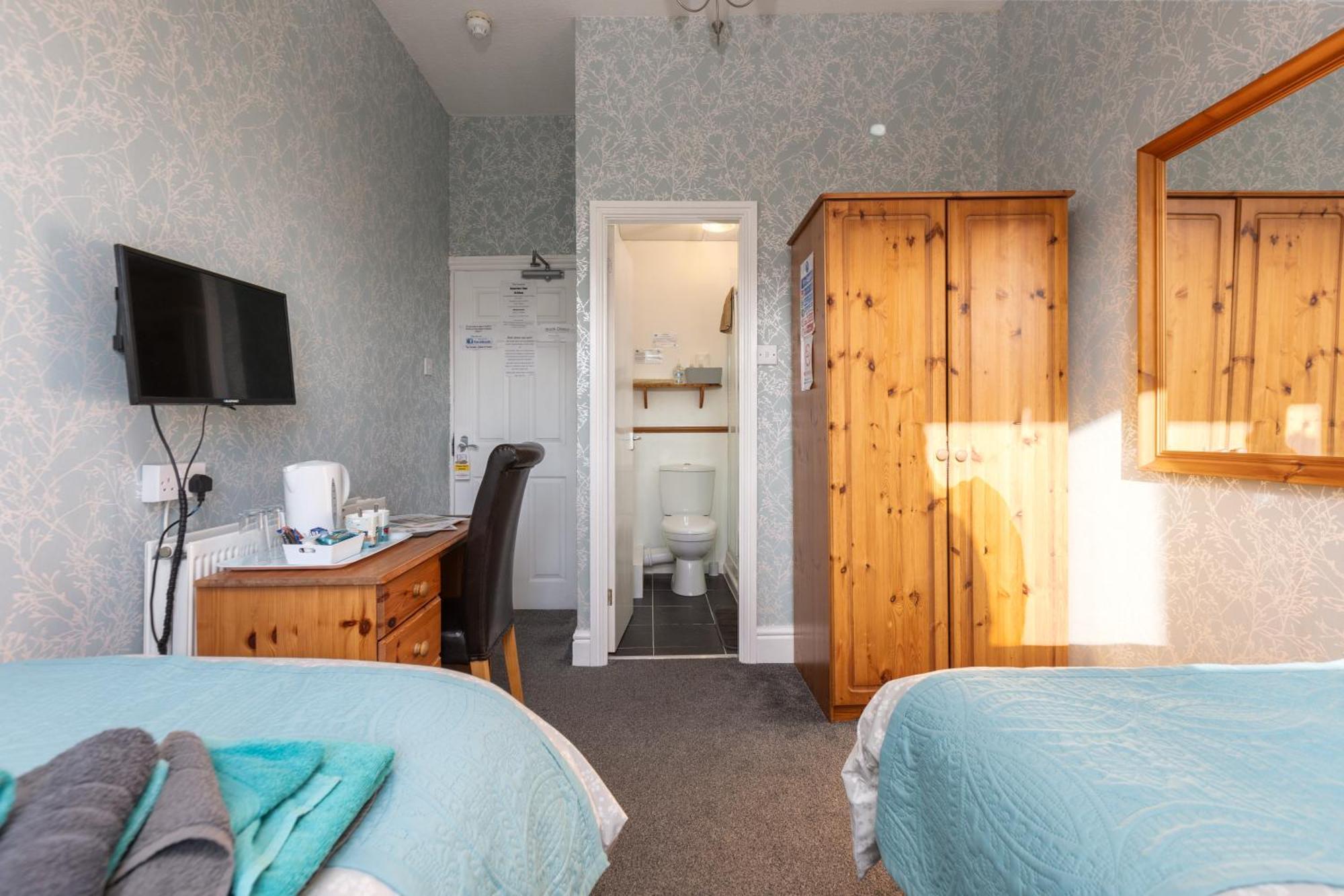 The Fairmile Bed and Breakfast Lytham St Annes Buitenkant foto