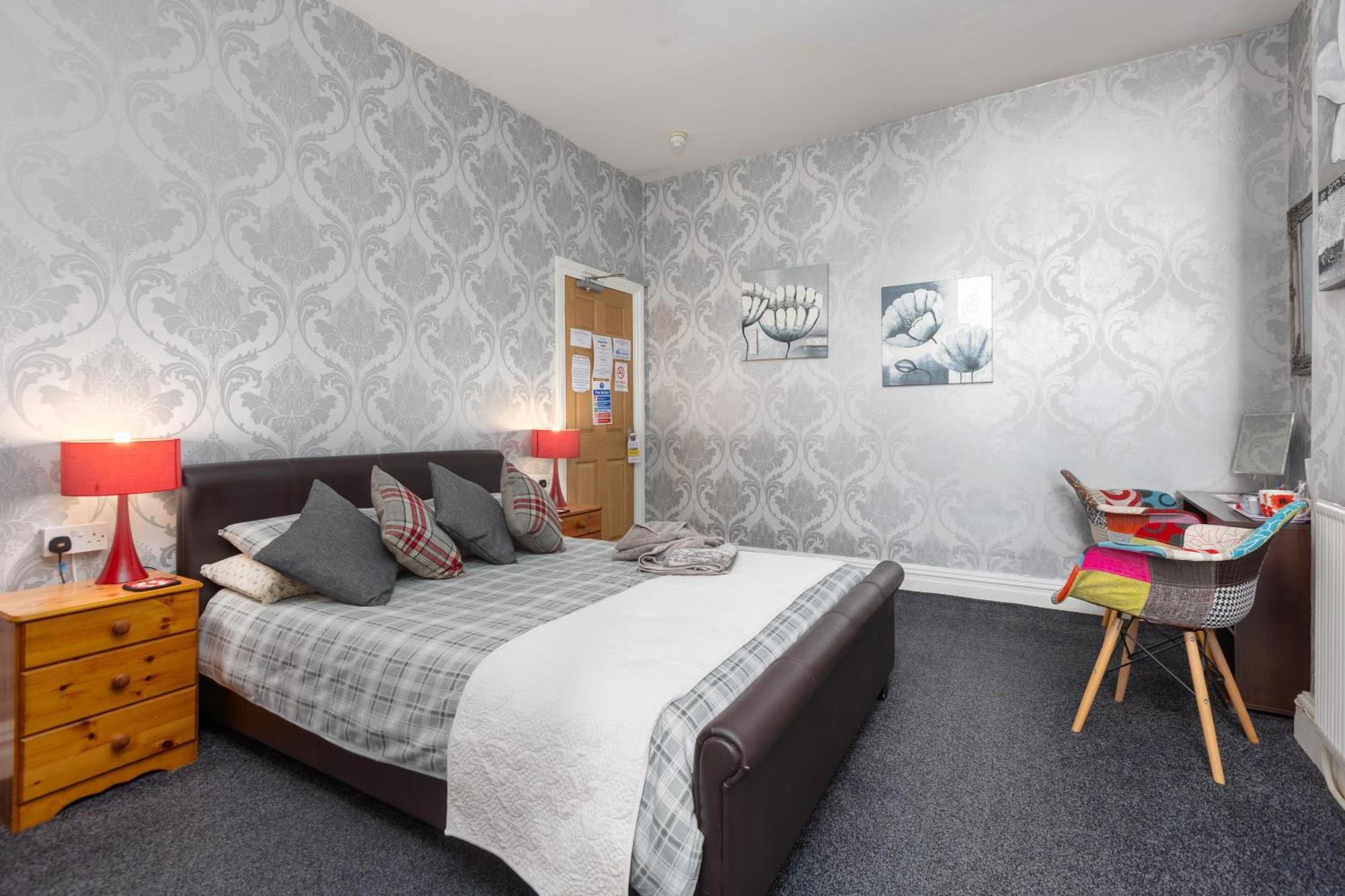 The Fairmile Bed and Breakfast Lytham St Annes Buitenkant foto